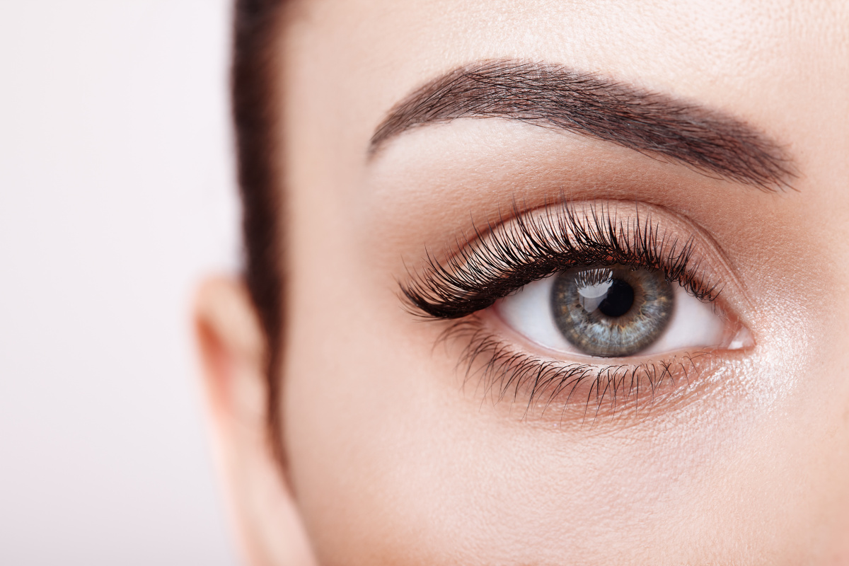 Laser Augenlidstraffung Smooth Eye Hautarzt Dermatologie Dermanence Zürich 001
